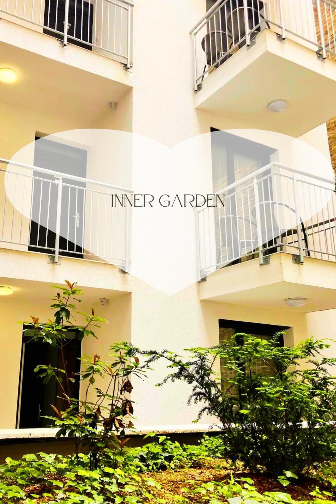 Matyas Corner Apartments Family Comfort Apartment I Budapeste Exterior foto